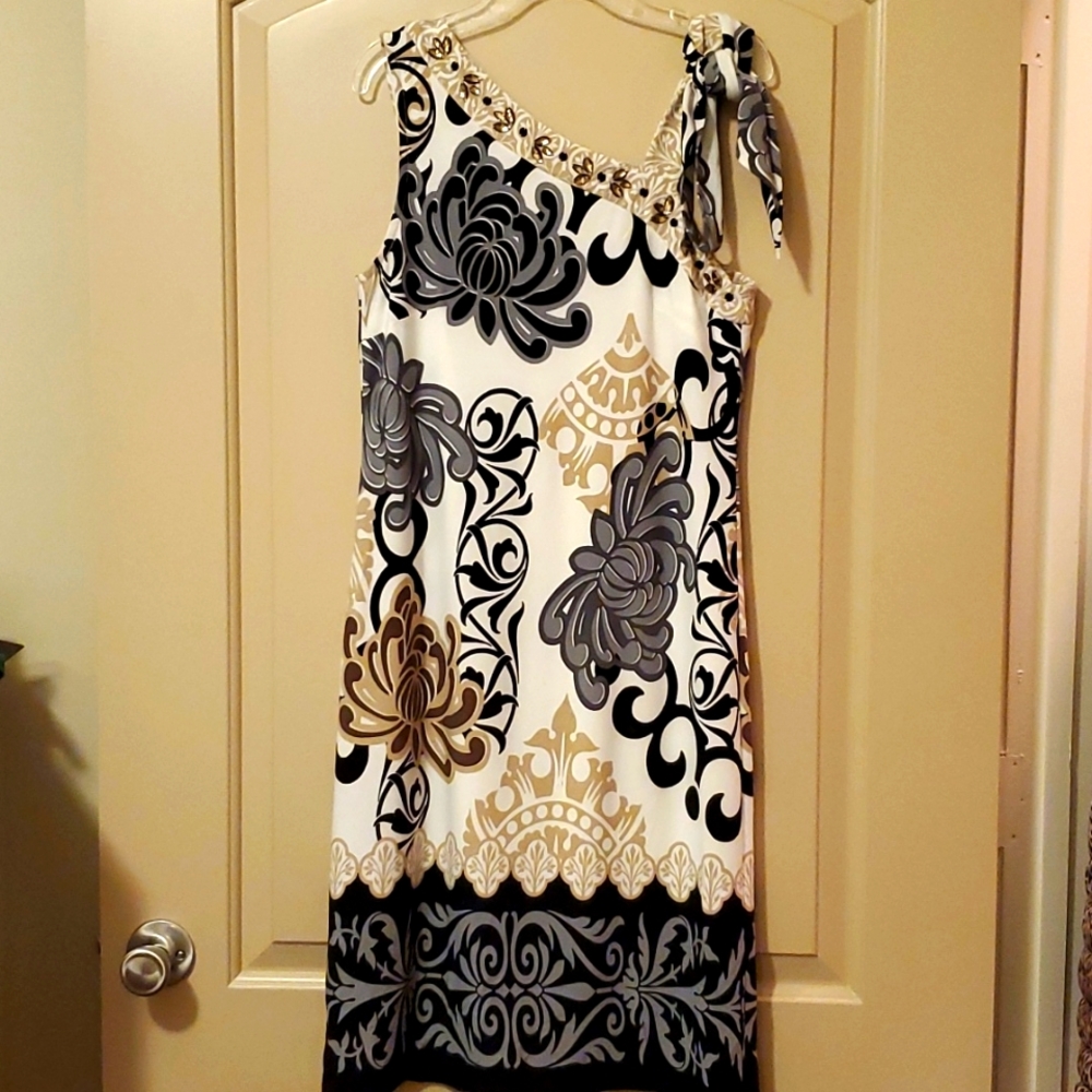 Women's Size S Cato Sleeveless Dress